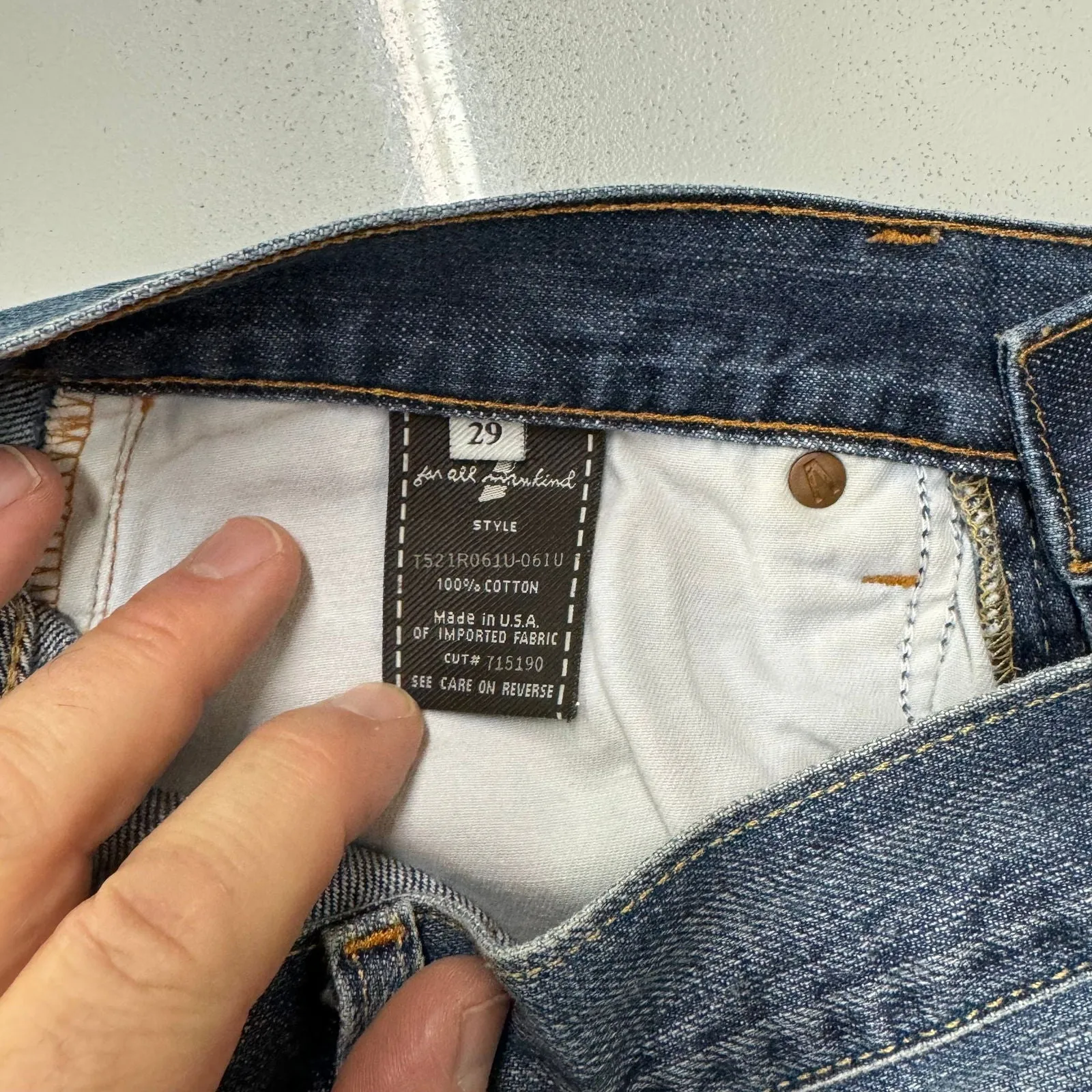7 For All Mankind Mens Relaxed Button-Fly Jeans – Comfortable Fit for Everyday Wear – Available in Blue – Size 29x31