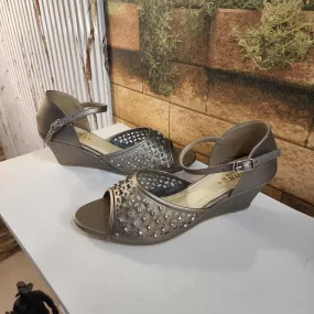 Grey Casual Sandals in Wedge