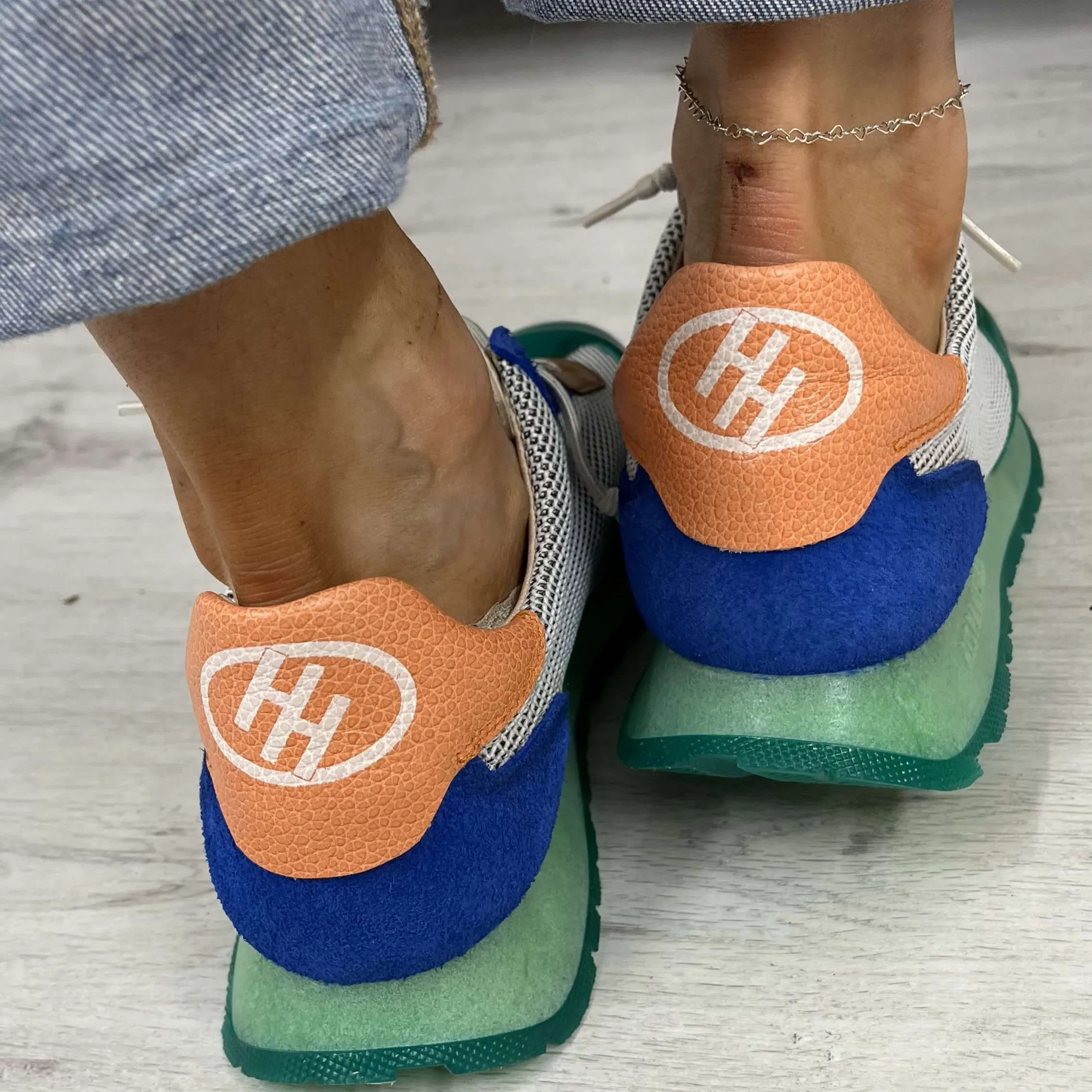 Hispanitas Green Leather Sporty Sneakers
