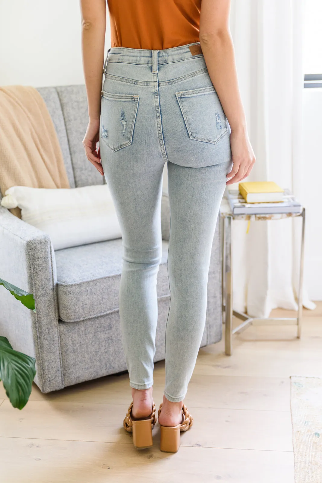 Judy Blue No Limits Destroyed Tummy Control Skinny Jeans