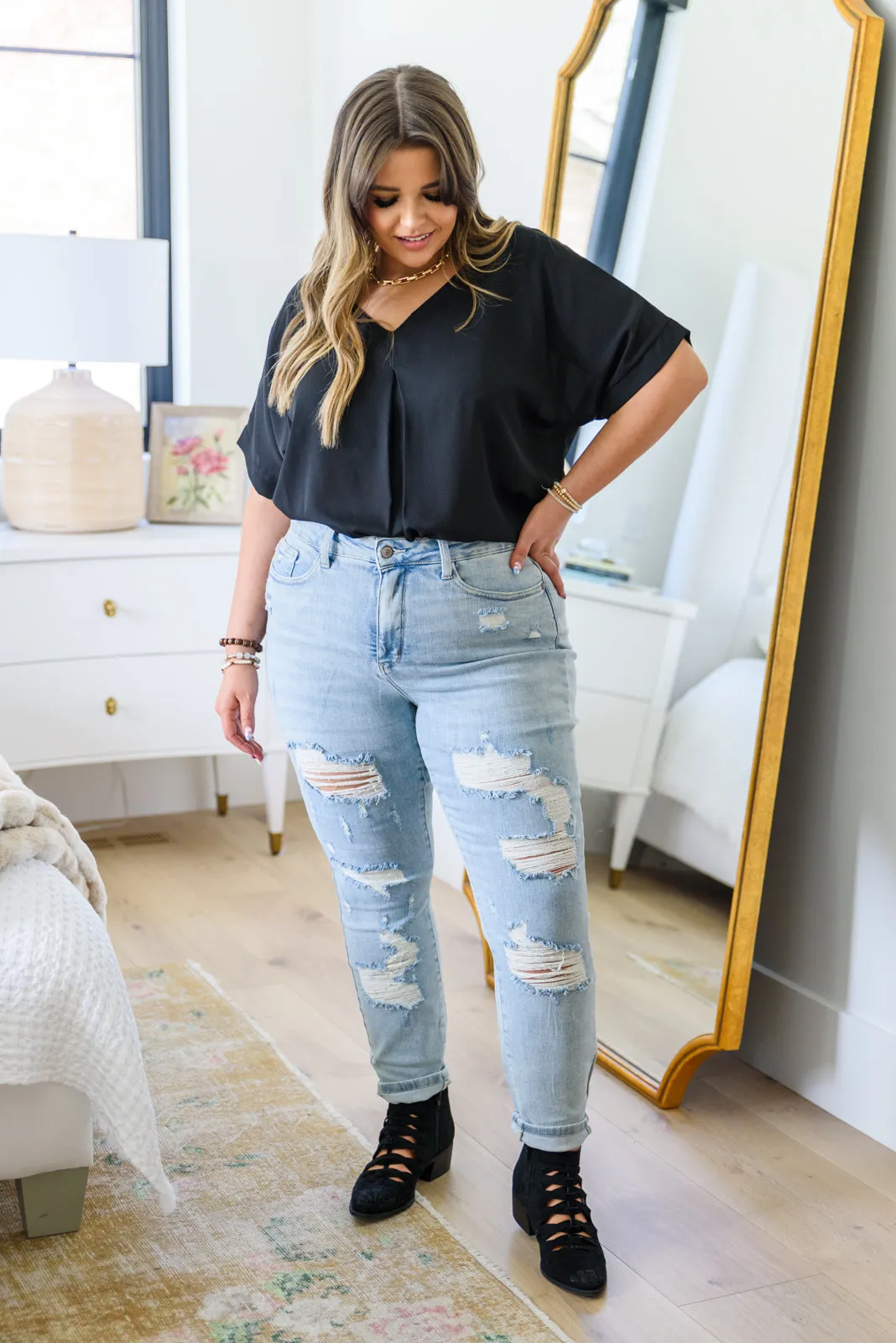 Judy Blue No Limits Destroyed Tummy Control Skinny Jeans