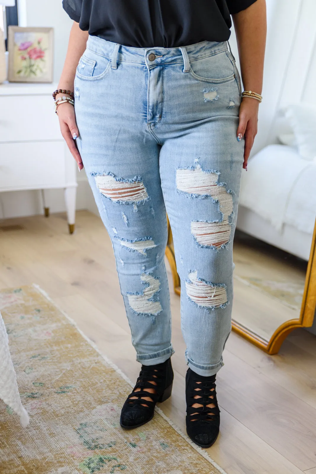 Judy Blue No Limits Destroyed Tummy Control Skinny Jeans