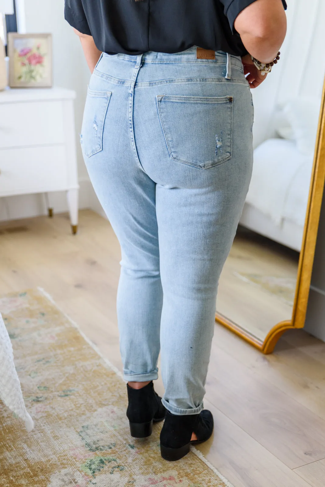 Judy Blue No Limits Destroyed Tummy Control Skinny Jeans
