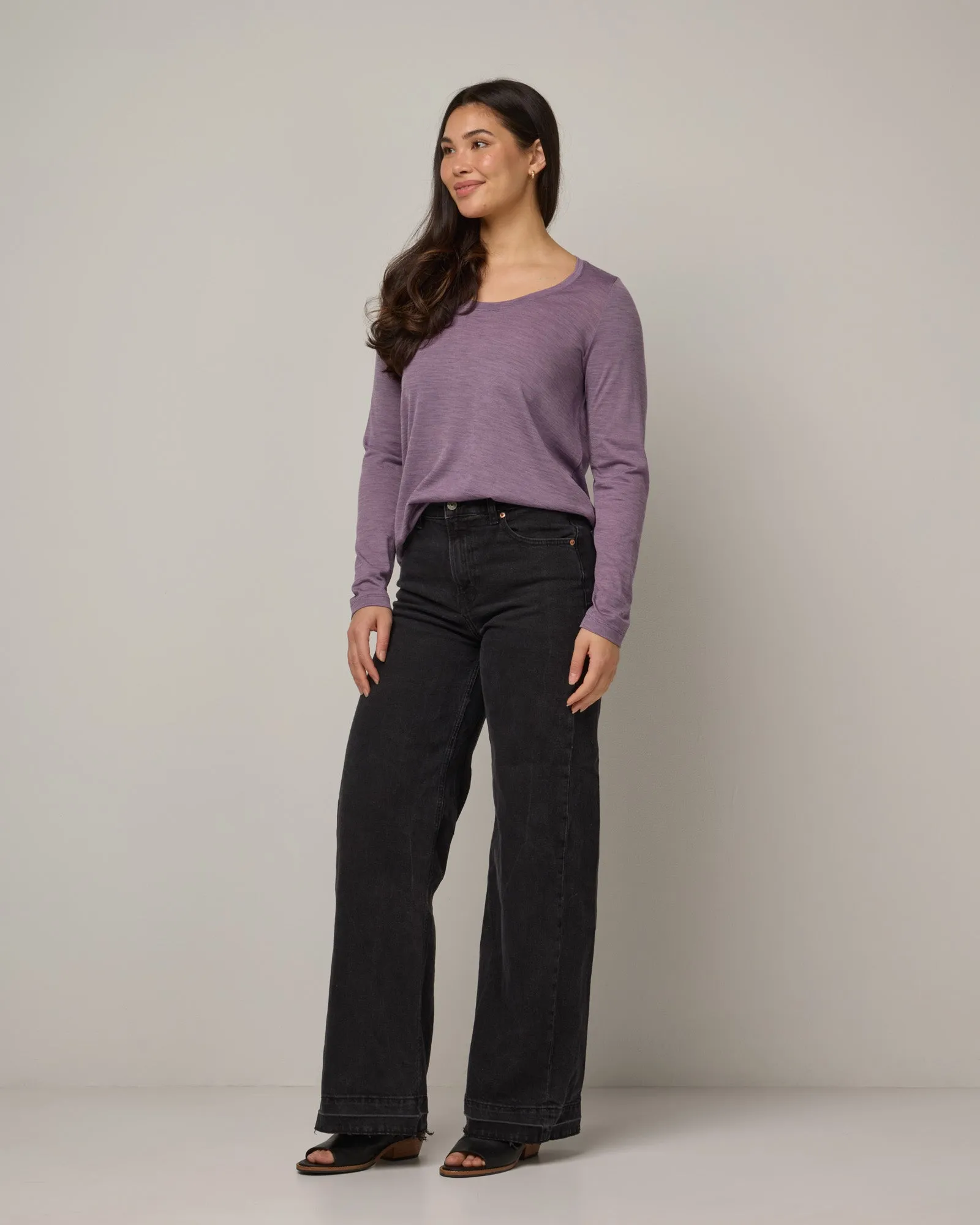 Nina Scoop Neck Tee