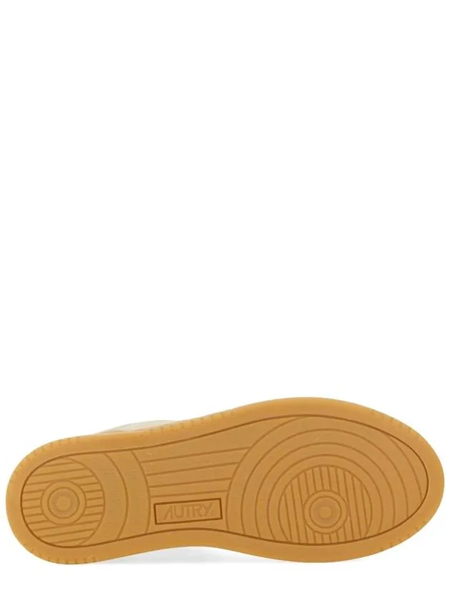 "MEDALIST LOW" SNEAKER